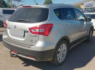 SX4 S-CROSS Hybrid *Shine* ALLGRIP I AUTOMATIK I, 17990 €, Auto & Fahrrad-Autos in Niederösterreich