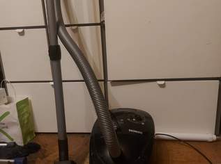 Staubsauger Siemens , 45 €, Haus, Bau, Garten-Haushaltsgeräte in 1190 Döbling Staubsauger Siemens , 45 €, Haus, Bau, Garten-Haushaltsgeräte in 1190 Döbling