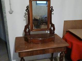 Schminktisch , 200 €, Marktplatz-Antiquitäten, Sammlerobjekte & Kunst in 2620 Gemeinde Neunkirchen