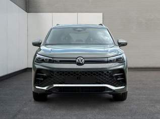 Tiguan R-Line Limited DSG+AHK+HUD+NAVI+MATRIX..., 54174 €, Auto & Fahrrad-Autos in 6844 Gemeinde Altach