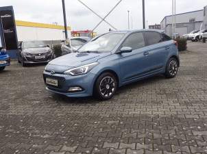 i20 1,25 Edition 25, 6980 €, Auto & Fahrrad-Autos in 4072 Alkoven