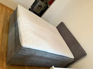 Boxspringbett mit Topper und Bettkasten Boxspringbett mit Topper und Bettkasten