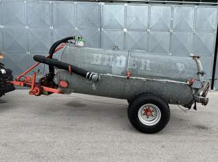 Geißfass Bauer 4000L, 3999 €, Auto & Fahrrad-Traktoren & Nutzfahrzeuge in 2521 Gemeinde Trumau Geißfass Bauer 4000L, 3999 €, Auto & Fahrrad-Traktoren & Nutzfahrzeuge in 2521 Gemeinde Trumau