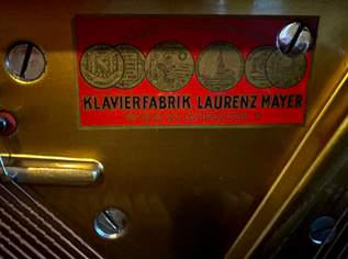 Pianino Laurenz Mayer