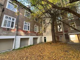ABSOLUTE HOFRUHELAGE - TEILUNG AUF ZWEI EINHEITEN MÖGLICH - KÜCHE & ZWEI BADEZIMMER!, 195000 €, Immobilien-Wohnungen in 1190 Döbling