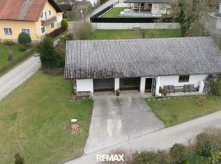 Grundstück mit Garagen und Lagerraum in ruhiger Lage, 120000 €, Immobilien-Grund und Boden in 4972 Utzenaich