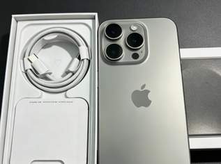 iPhone 15 pro max , 368 €, Marktplatz-Computer, Handys & Software in 1010 Innere Stadt