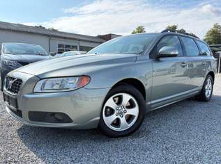 V70 2,4D Aut.*AHK*TOP ZUSTAND*, 9900 €, Auto & Fahrrad-Autos in 4973 Senftenbach V70 2,4D Aut.*AHK*TOP ZUSTAND*, 9900 €, Auto & Fahrrad-Autos in 4973 Senftenbach