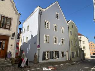 Exklusives Stadthaus im Herzen der Barockstadt Schärding, 0 €, Immobilien-Häuser in 4780 