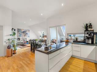 Wohnen über den Dächern von Graz mit Blick auf den Schlossberg: Exklusive Stadtwohnung mit Terrasse, 460000 €, Immobilien-Wohnungen in 8010 Wohnen über den Dächern von Graz mit Blick auf den Schlossberg: Exklusive Stadtwohnung mit Terrasse, 460000 €, Immobilien-Wohnungen in 8010