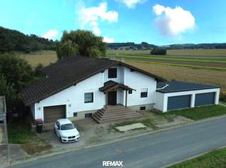 Wohntraum in Eggendorf: Familienhaus mit Pool, Weinkeller & Ausbaupotenzial, 399000 €, Immobilien-Häuser in 3454 Eggendorf Wohntraum in Eggendorf: Familienhaus mit Pool, Weinkeller & Ausbaupotenzial, 399000 €, Immobilien-Häuser in 3454 Eggendorf