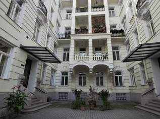 Neu sanierte Stilaltbauwohnung mit 2 Balkonen und 5 Zimmer bei Naschmarkt, 3144.33 €, Immobilien-Wohnungen in 1060 Mariahilf