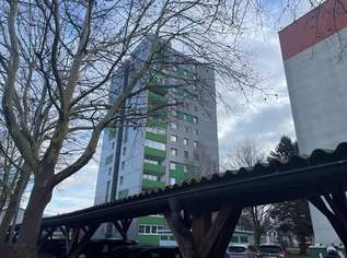 Helle 4-Zimmer-Wohnung mit Loggia und Weitblick im Süden von St. Pölten, 159000 €, Immobilien-Wohnungen in 3100 Stattersdorf