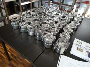 Tiffin/Menagegeschirr/Speisenträger, 10 €, Marktplatz-Sammlungen & Haushaltsauflösungen in 1070 Neubau Tiffin/Menagegeschirr/Speisenträger, 10 €, Marktplatz-Sammlungen & Haushaltsauflösungen in 1070 Neubau