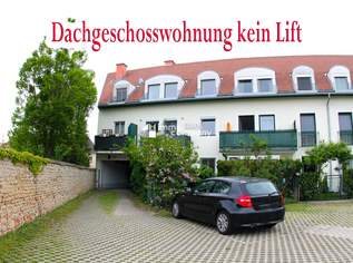 Charmante Dachgeschoßwohnung in Laxenburg – Ihr renovierungsbedürftiges Traumprojekt! 155.000 Fixpreis, 155000 €, Immobilien-Wohnungen in 2361 Laxenburg