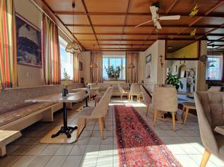 Alteingesessene Gastro mit sonnigem Gastgarten und 12 Parkplätzen in Elixhausen zu verkaufen!, 0 €, Immobilien-Gewerbeobjekte in 5161 Elixhausen