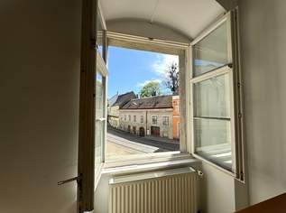 ALL INCLUSIVE MIETE: ca. 18m² Büro + Besprechungsraum! Glasfaser-Internet, Parkplatz etc.! PROVISIONSFREI!, 695 €, Immobilien-Gewerbeobjekte in 1190 Döbling