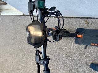KUKIRIN M5Pro E-Scooter mit Sitz