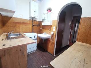 Singlezimmer oder Praxisraum mit Küche. Renovieren / sanieren. Sofortbezug auch möglich., 121000 €, Immobilien-Wohnungen in 1170 Hernals