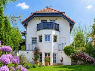 Frisch renoviert! Make your dreams come true! Traumlage + Traumhaus + Indoor Pool + Sauna + Toller Wienblick + Grün wohin das Auge reicht! Enjoy life!, 1750000 €, Immobilien-Häuser in 1170 Hernals
