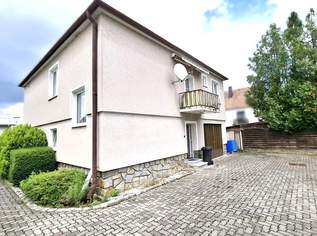 NEUER PREIS!! Schönes Eigenheim mit Garten sowie Thermalbad ganz in der Nähe!, 270000 €, Immobilien-Häuser in 2136 Gemeinde Laa an der Thaya