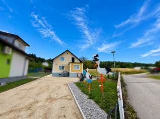 Attraktives Einfamilienhaus mit hochwertig saniertem Erdgeschoss und zwei unabhängigen Eingängen in ruhiger Wohnlage in Lafnitz Attraktives Einfamilienhaus mit hochwertig saniertem Erdgeschoss und zwei unabhängigen Eingängen in ruhiger Wohnlage in Lafnitz