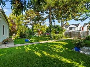 Hidden away in a quiet garden neighborhood, a little gem awaits you!, 1000000 €, Immobilien-Häuser in 1220 Donaustadt