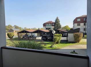 Geräumige Erdgeschoß Eigentumswohnung mit Ost- Loggia und West- Balkon sowie ein eigenes Carport, 166000 €, Immobilien-Wohnungen in 8480 Mureck
