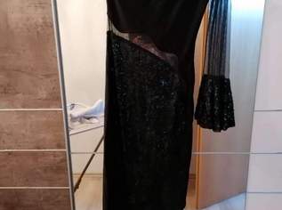 Ballkeid / Abendkleid schwarz, 30 €, Kleidung & Schmuck-Damenkleidung in 1230 Liesing