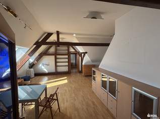Herrliche Dachgeschosswohnung mit Weitblick! Autoabstellplatz inklusive!, 209000 €, Immobilien-Wohnungen in 9020 Herrliche Dachgeschosswohnung mit Weitblick! Autoabstellplatz inklusive!, 209000 €, Immobilien-Wohnungen in 9020