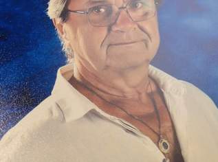 Technisch versierter Pensionist unterstützt Senioren, Dienstleister & Stellen-Dienstleister in 1010 Innere Stadt