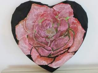 KUNST Acrylbild Herzform, Romantische Rose auf Keilrahmen in Herzform, 12 €, Marktplatz-Antiquitäten, Sammlerobjekte & Kunst in 1150 Rudolfsheim-Fünfhaus KUNST Acrylbild Herzform, Romantische Rose auf Keilrahmen in Herzform, 12 €, Marktplatz-Antiquitäten, Sammlerobjekte & Kunst in 1150 Rudolfsheim-Fünfhaus