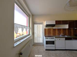 Exklusives Angebot - jetzt neu bewertet! 3-Zimmer-Eigentumswohnung mit Entwicklungspotenzial, Balkon, Loggia und Garage, 69000 €, Immobilien-Wohnungen in 8570 Voitsberg
