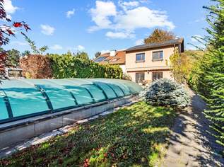 "Eigengrund in Langenzersdorf: Haus mit Pool & Saunahaus", 778500 €, Immobilien-Häuser in 2103 Langenzersdorf