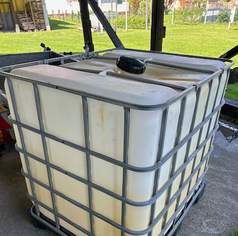 Container Container