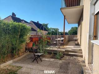 Dreiparteienhaus in Zentrumslage von Güssing – vielseitiges Investment mit Entwicklungspotenzial, 295000 €, Immobilien-Häuser in 7540 Gemeinde Güssing