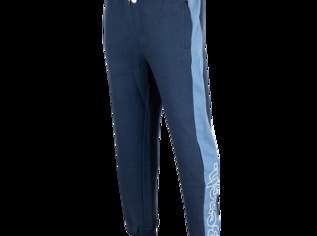 Stylishe Jogginghose Trainingshose Sweathose Bench blau Größe L NEU + Etikett + Originalverpackung, 49 €, Kleidung & Schmuck-Herrenkleidung in 1220 Donaustadt Stylishe Jogginghose Trainingshose Sweathose Bench blau Größe L NEU + Etikett + Originalverpackung, 49 €, Kleidung & Schmuck-Herrenkleidung in 1220 Donaustadt