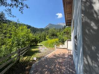 INNSBRUCK: Einfamilienhaus in idyllischer Lage, 2400 €, Immobilien-Häuser in Tirol