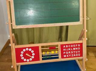 Tafel / Spieltafel / Schultafel mit vielen Magnetbuchstaben Tafel / Spieltafel / Schultafel mit vielen Magnetbuchstaben
