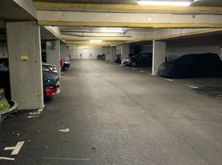 Garagenplatz beim Bahnhof Garagenplatz beim Bahnhof