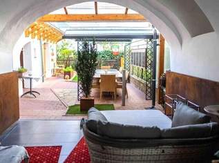 Historisches, saniertes Altstadthaus mit Innenhof in zentraler ruhigen Lage, 598000 €, Immobilien-Häuser in 8490 Bad Radkersburg