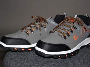 Herren Sneakers grau, Gr. 46-47, 49 €, Kleidung & Schmuck-Herrenkleidung in 1200 Brigittenau