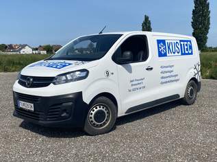 Vivaro Cargo KLIMA AHK TEMPOMAT, 22000 €, Auto & Fahrrad-Traktoren & Nutzfahrzeuge in 3441 Freundorf Vivaro Cargo KLIMA AHK TEMPOMAT, 22000 €, Auto & Fahrrad-Traktoren & Nutzfahrzeuge in 3441 Freundorf