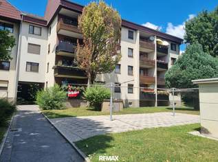 Top-Lage an der Mur: teilrenovierte Wohnung mit neuen Highlights & Retro-Charme, 1300 €, Immobilien-Wohnungen in 8045 