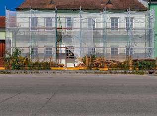 Viel Platz für eigene Ideen: Rohbau zum Fertigstellen in Großmugl, 289000 €, Immobilien-Häuser in 2002 Großmugl
