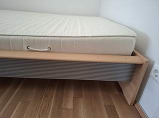 Neuer Schwebetürschrank 170 cm Bett 160 cm Neuer Schwebetürschrank 170 cm Bett 160 cm