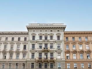 ALTBAUWOHNUNG IN ELEGANTEM HAUS / Blick auf Volkstheater und MQ / Sanierungsbedürftig, 1980000 €, Immobilien-Wohnungen in 1010 Innere Stadt