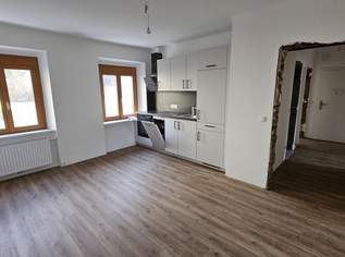Frisch sanierte 4 Zimmerwohnung, inkl. Küche im Erdgeschoß, 518.19 €, Immobilien-Wohnungen in 8600 Bruck an der Mur