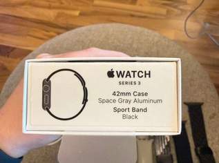 Apple Watch Series 3 / 42mm, 179 €, Marktplatz-Computer, Handys & Software in 3370 Gemeinde Ybbs an der Donau