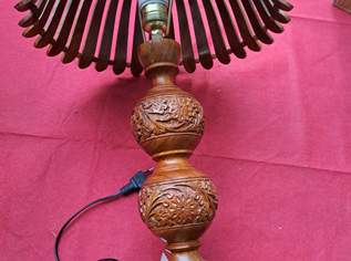 EINE WUNDERSCHÖNE TISCHLAMPE !!